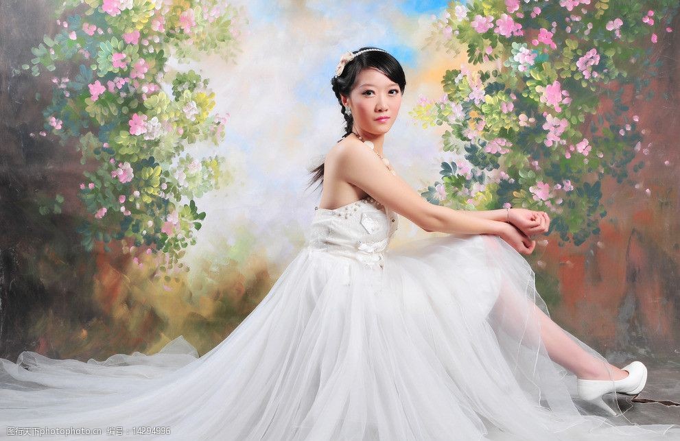 济南热门单人婚纱写真横向测评：看这一篇就够了(图1)