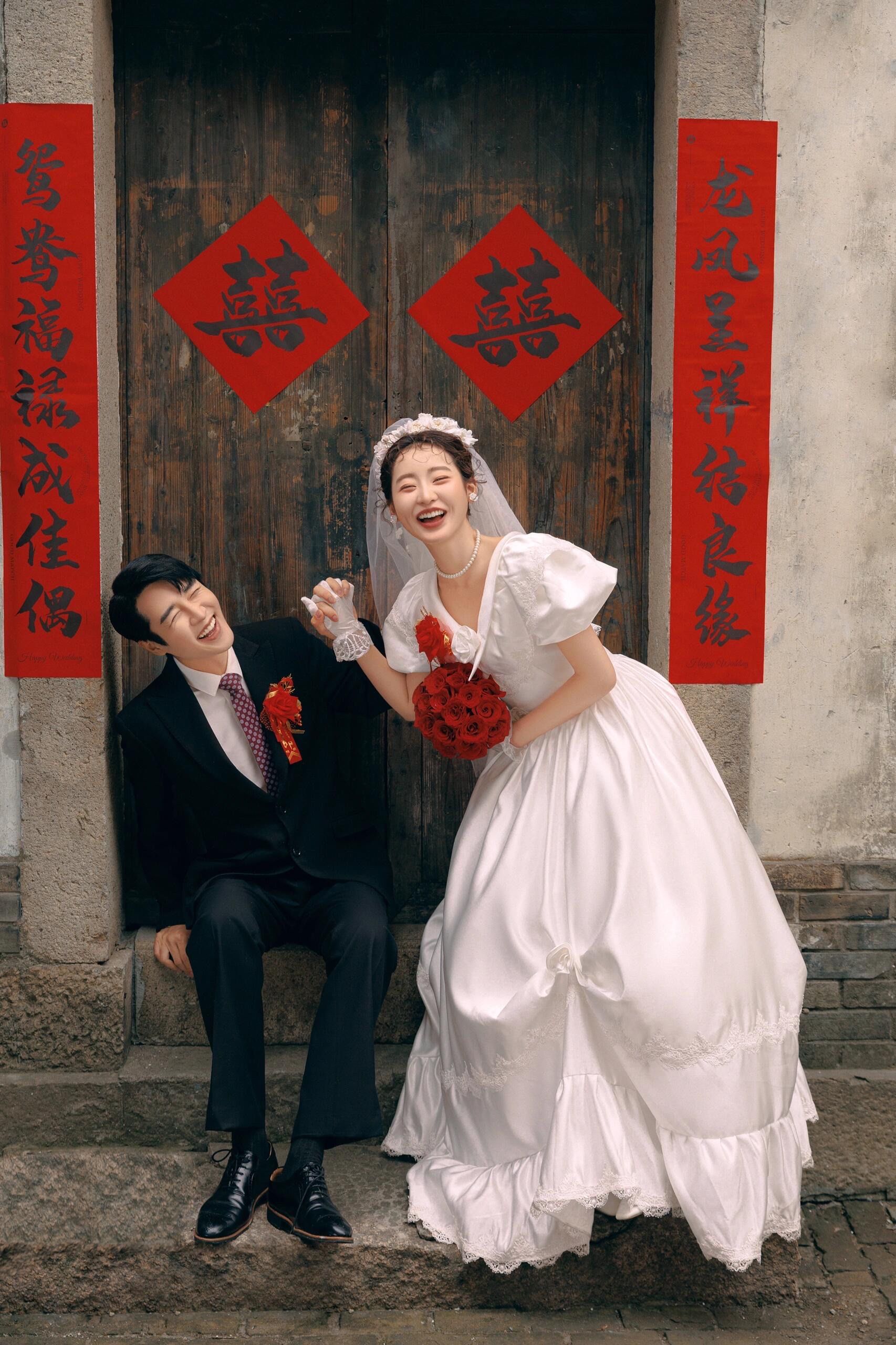 怎样选秦皇岛旅拍婚纱照品牌爱海摄影来助力(图1)